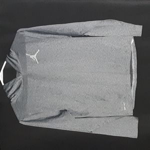 Jordan long sleeve shirt with hood
